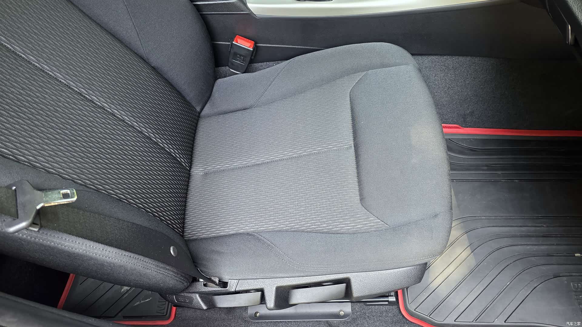 BMW 1 Series, 2013 34
