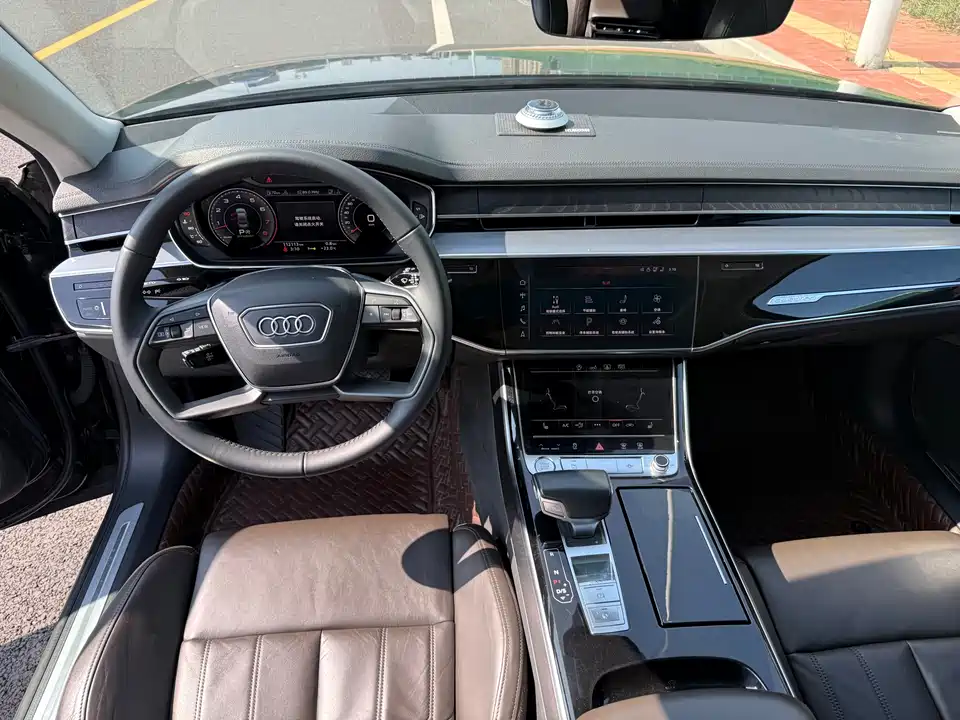 Audi A8 Audi A8