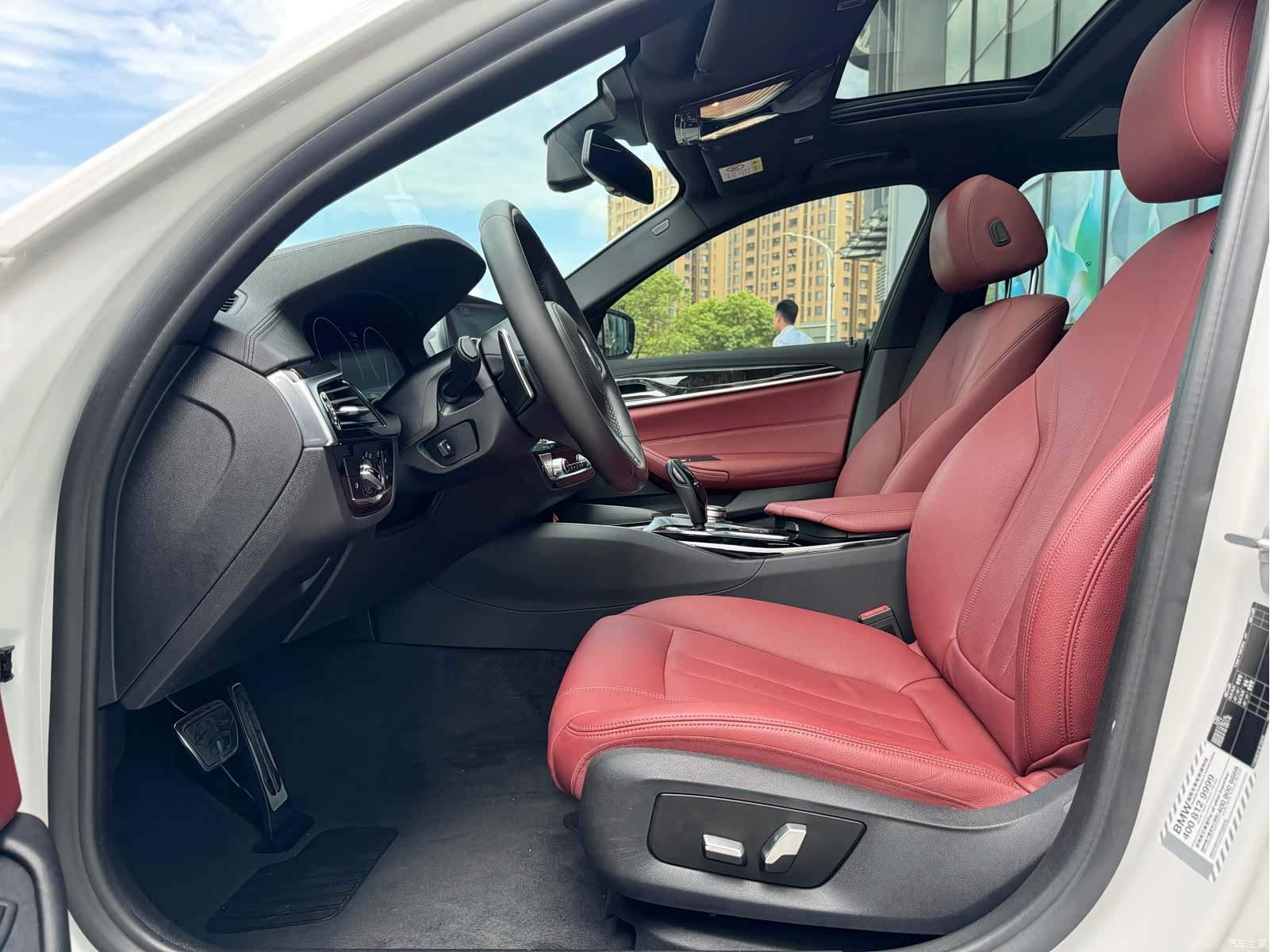 BMW 5 Series, 2019 4