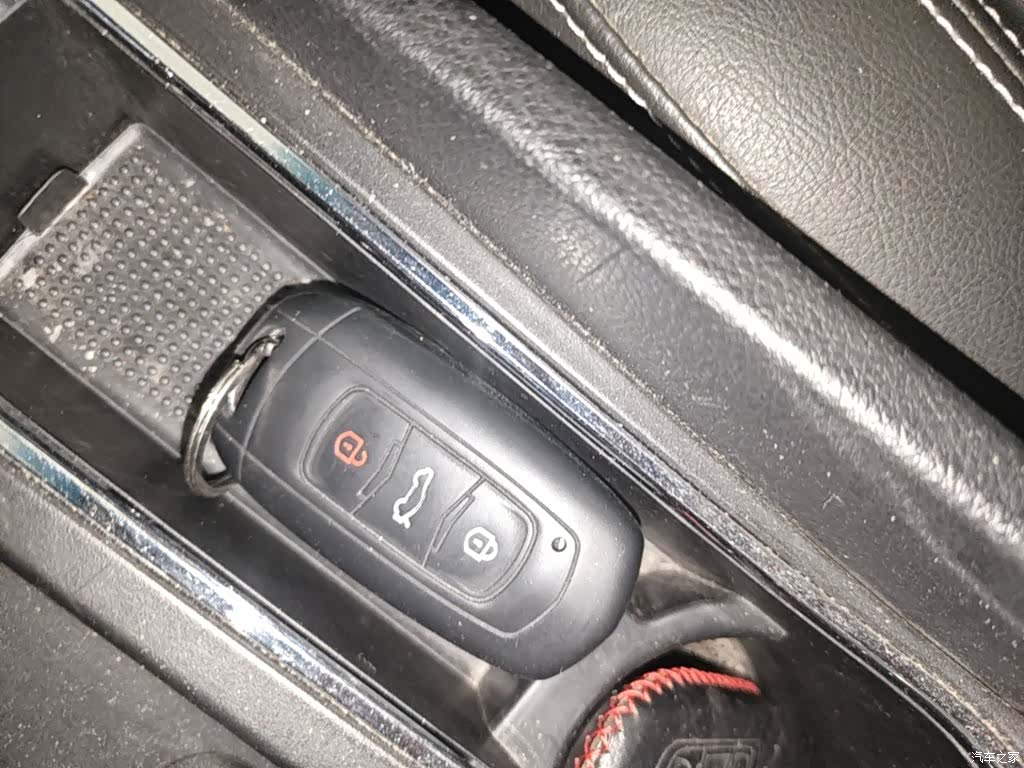Geely Emgrand, 2017 9