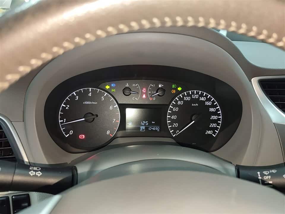 Nissan Xuan Yi Nissan Xuan Yi