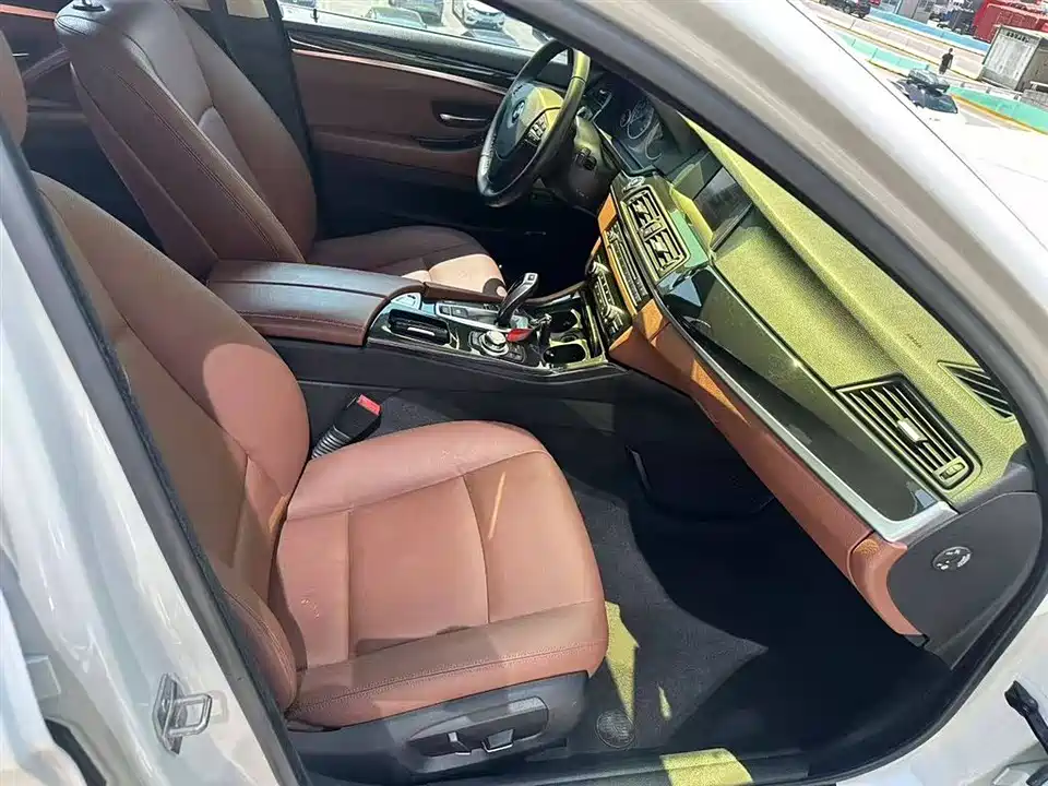 BMW 5 series BMW 5 series