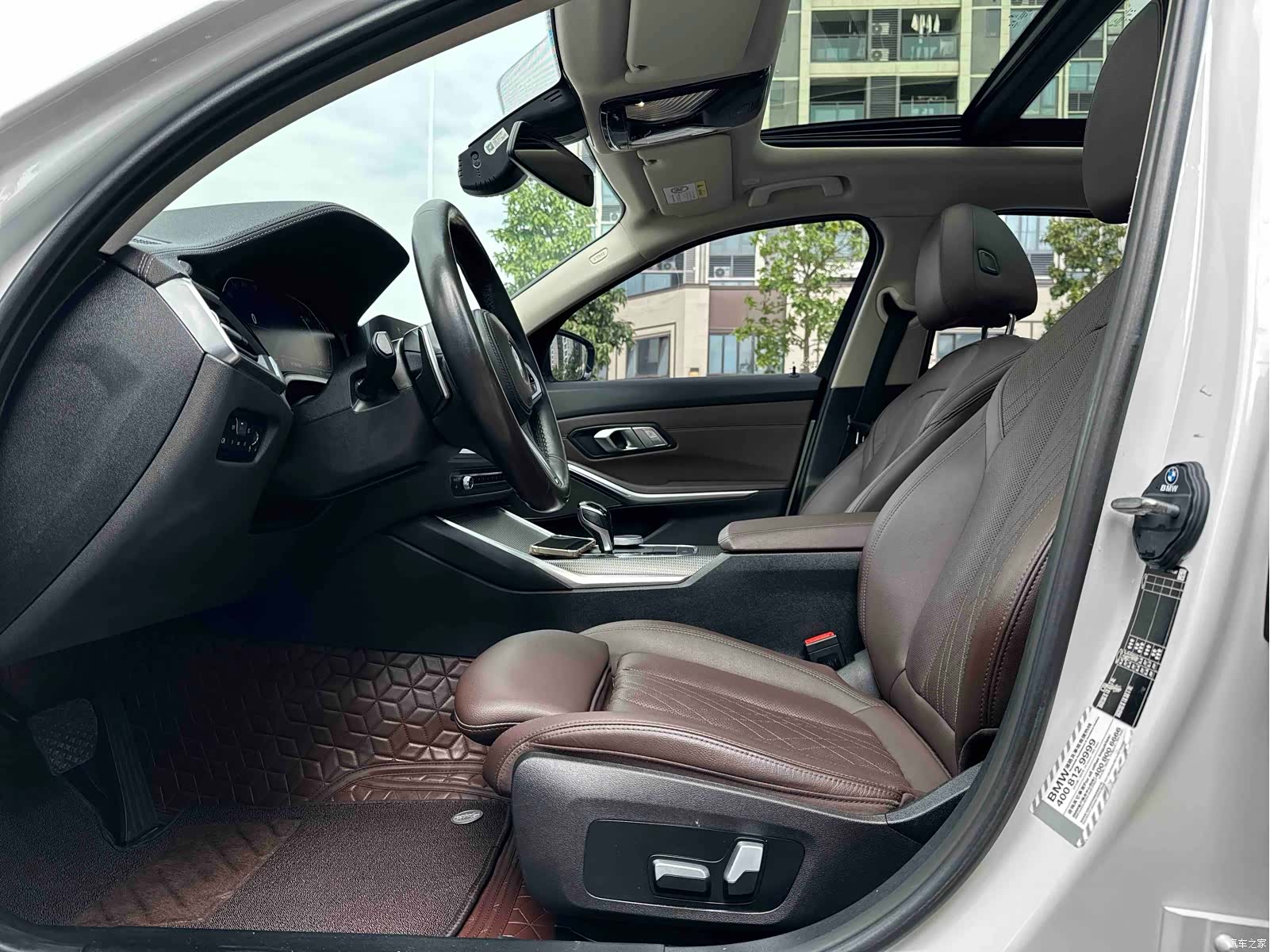 BMW 3 Series, 2022 все фото