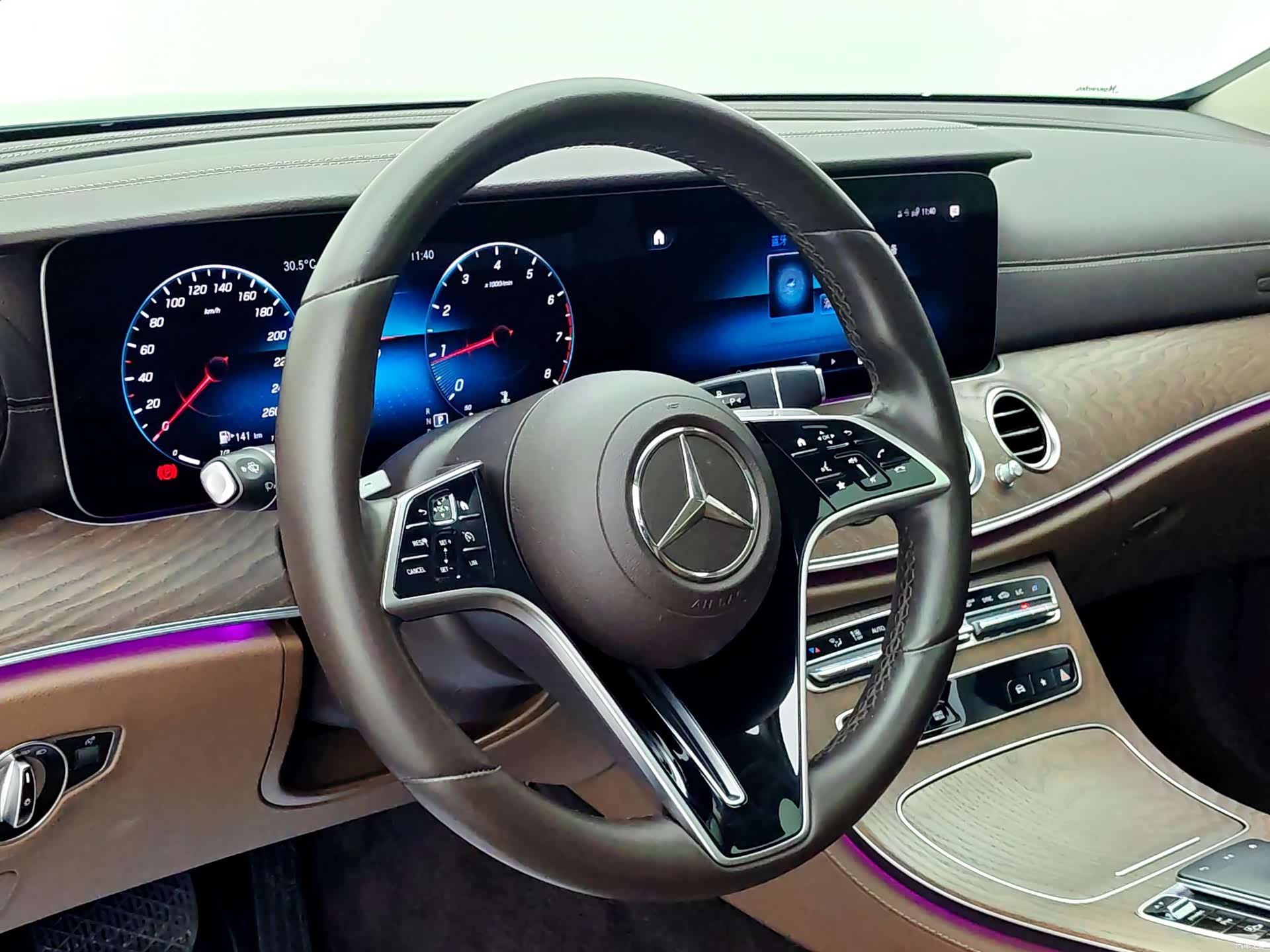 Mercedes-Benz E-Class, 2021 10