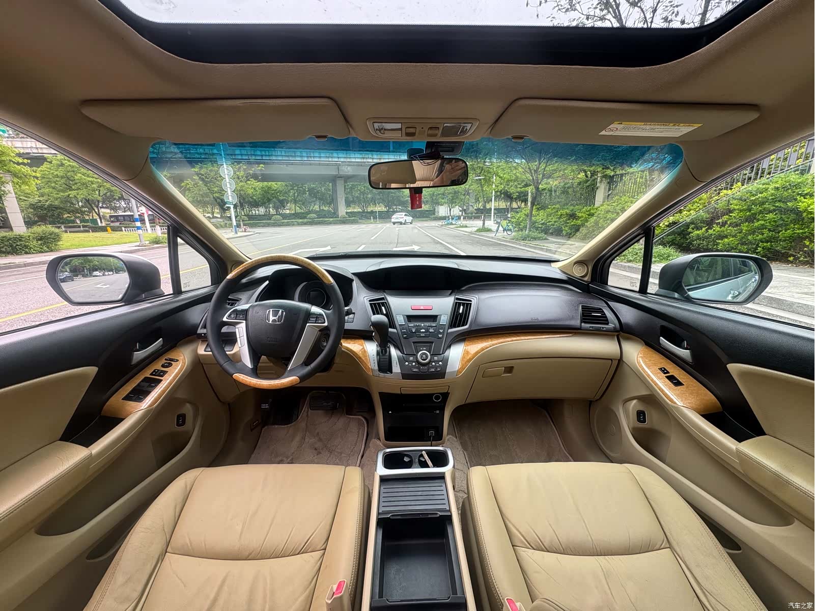 Honda Odyssey, 2011 17