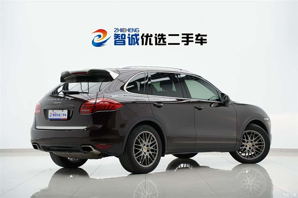 Porsche Cayenne, 2014 3