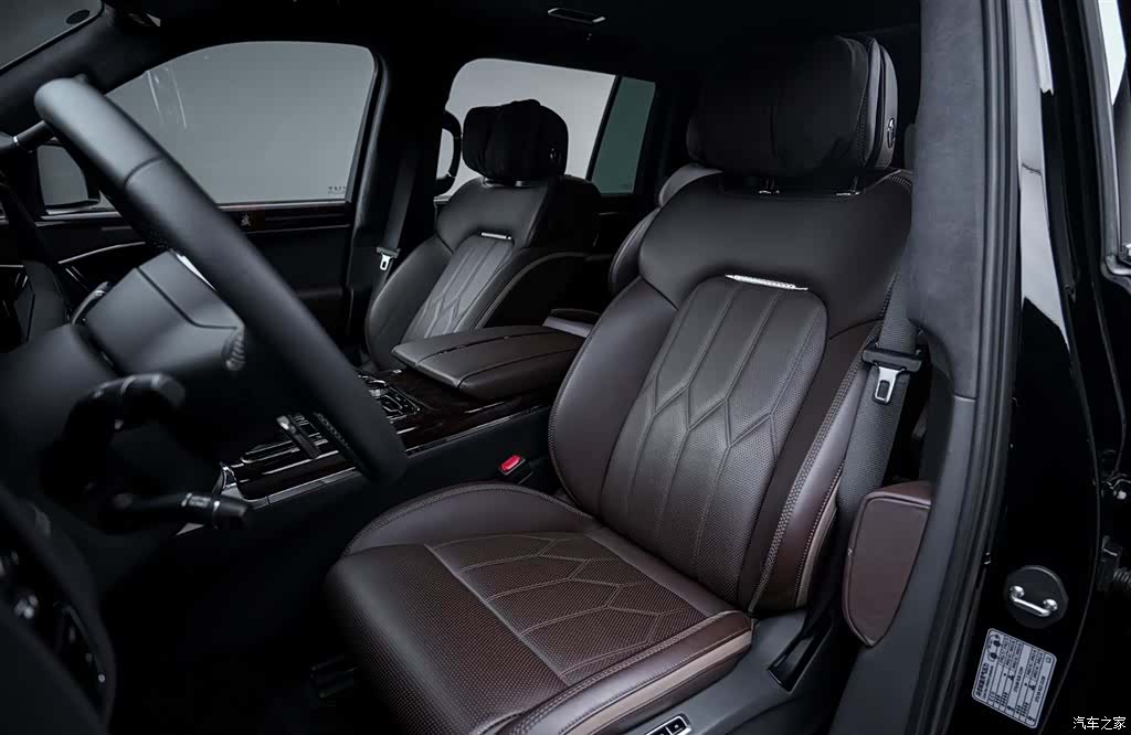 Hongqi 6, 2026 11