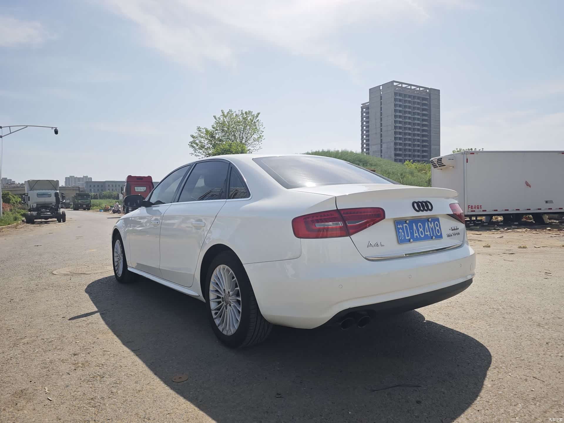 Audi A4L, 2015 16