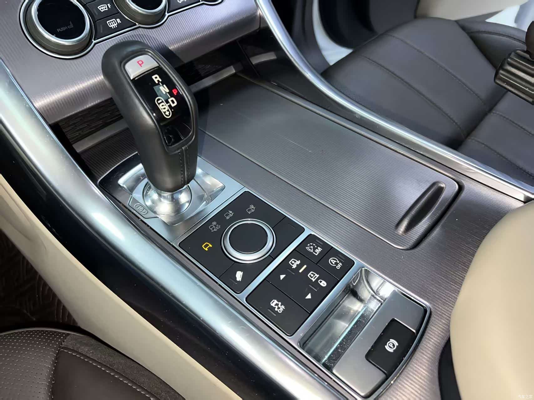 Land Rover Range Rover, 2018 13