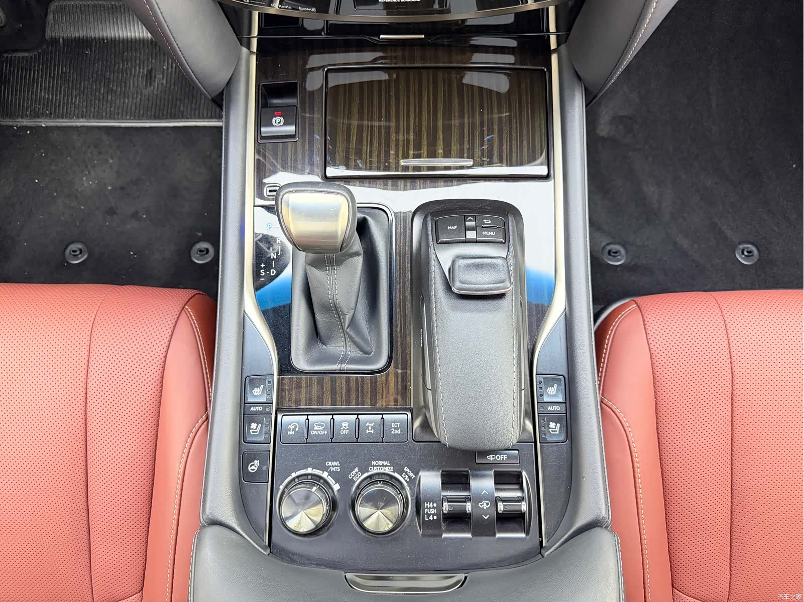 Lexus LX, 2020 15