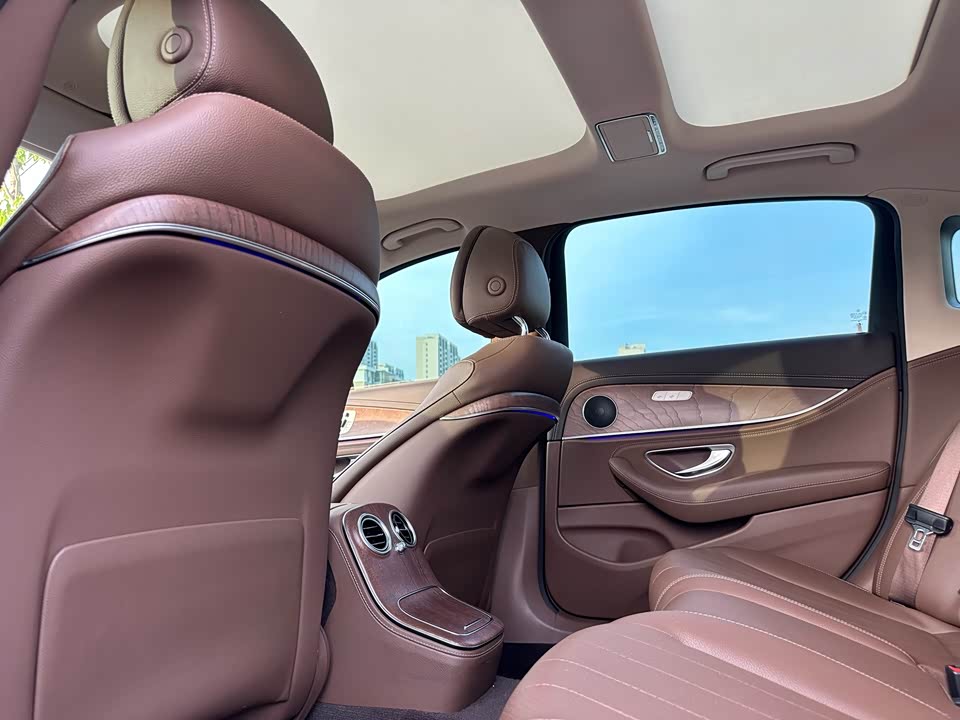 Mercedes-Benz E-class Mercedes-Benz E-class