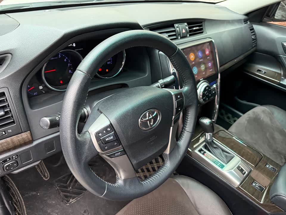 Toyota Reiz Toyota Reiz