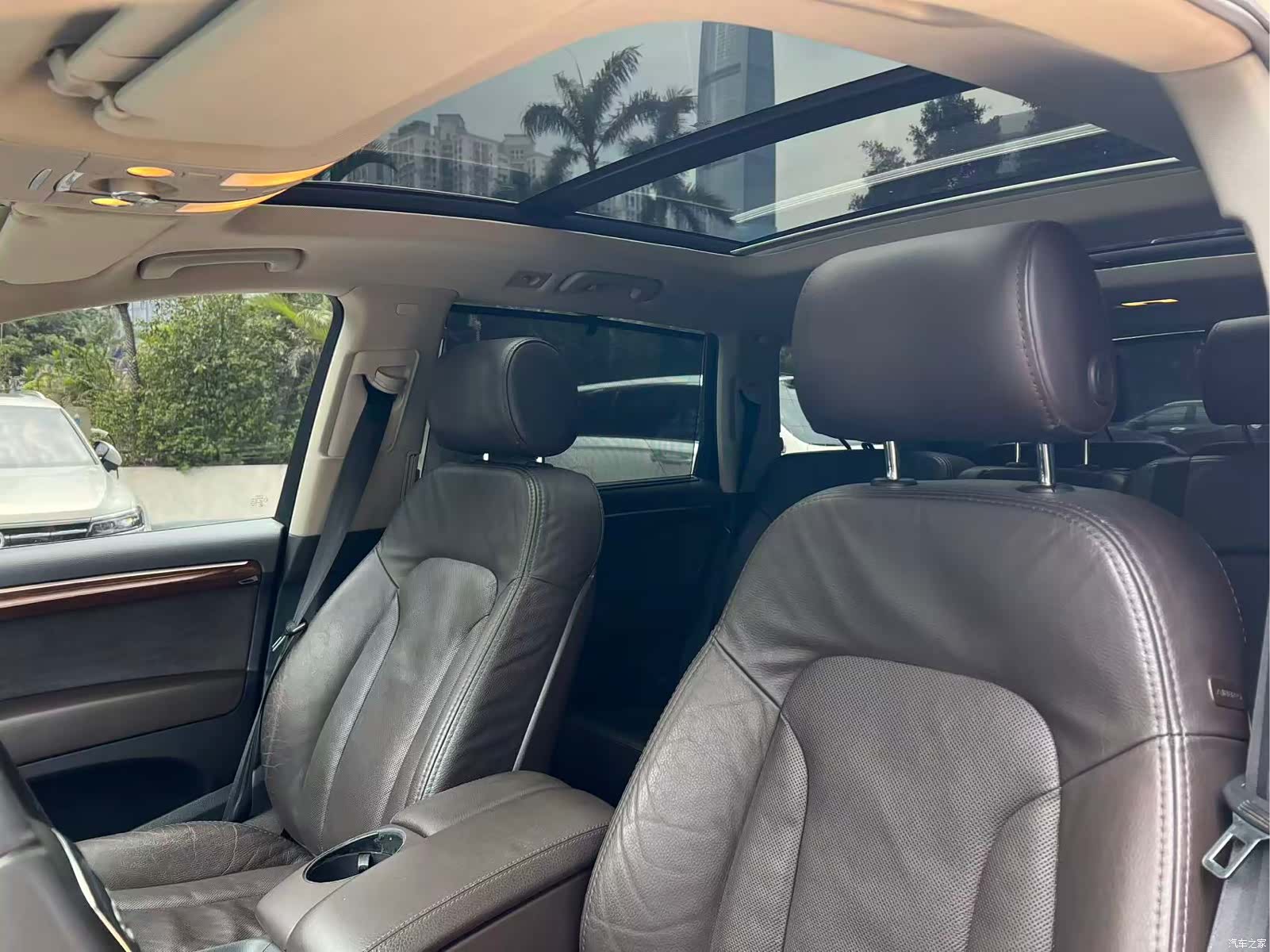 Audi Q7, 2010 23