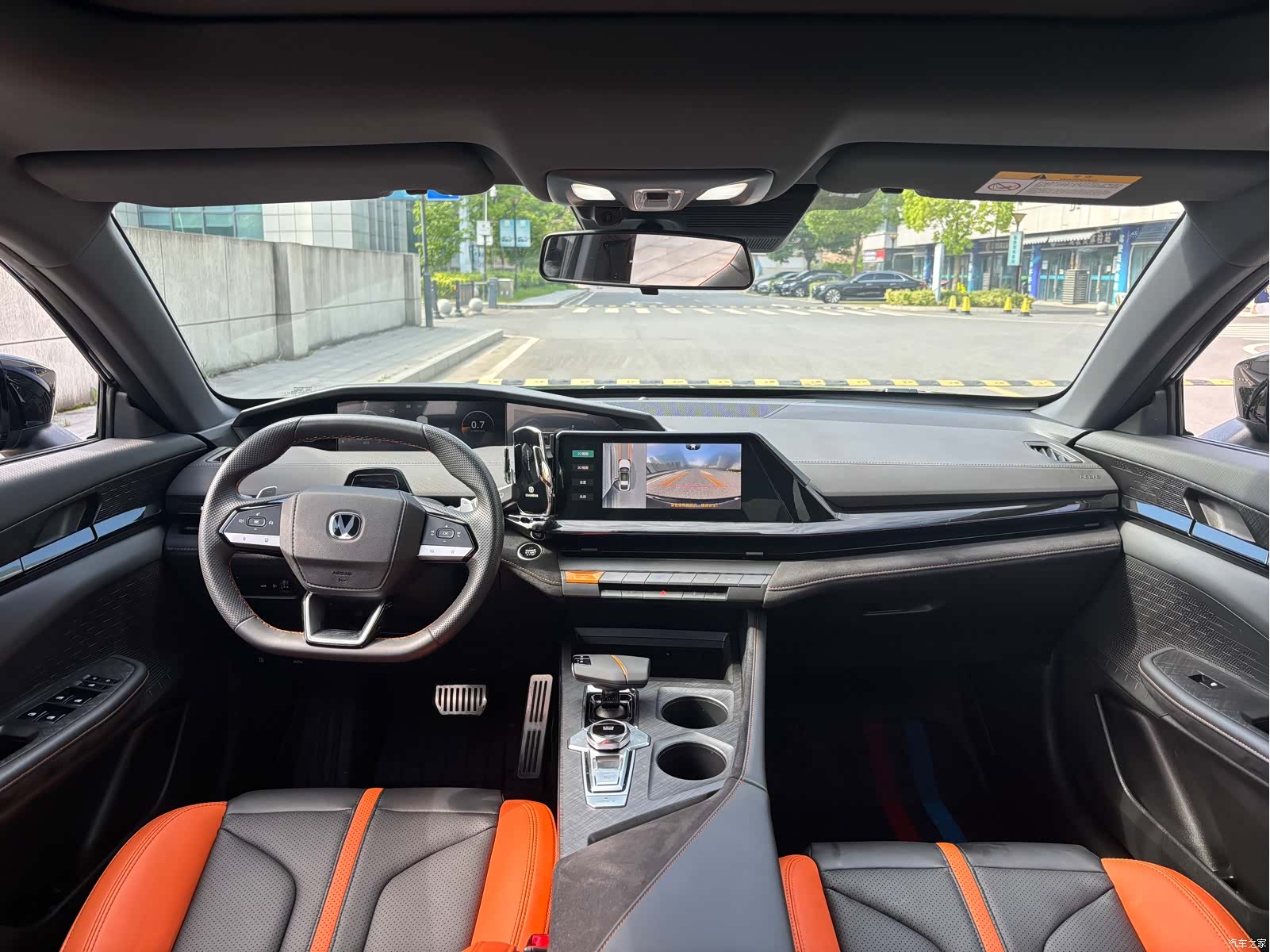 Changan UNI-V, 2024 8
