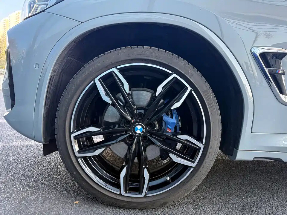 BMW X3 M40i