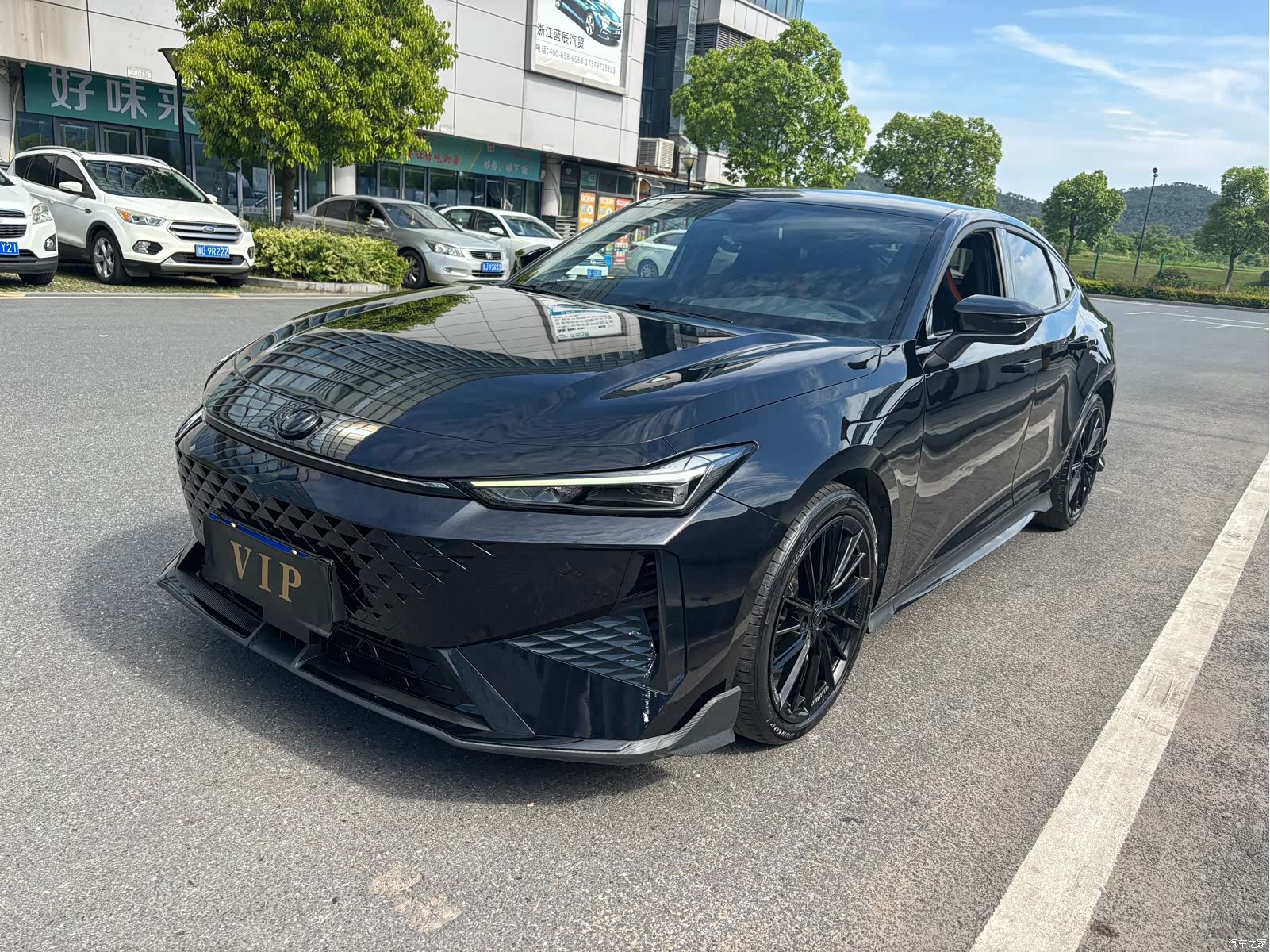 Changan UNI-V, 2024 1