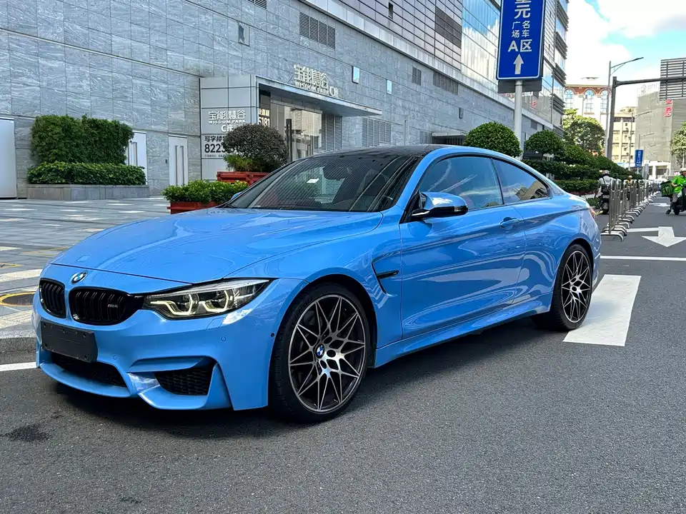BMW M4