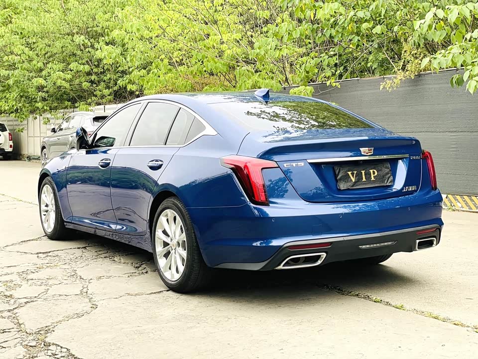 Cadillac CT5