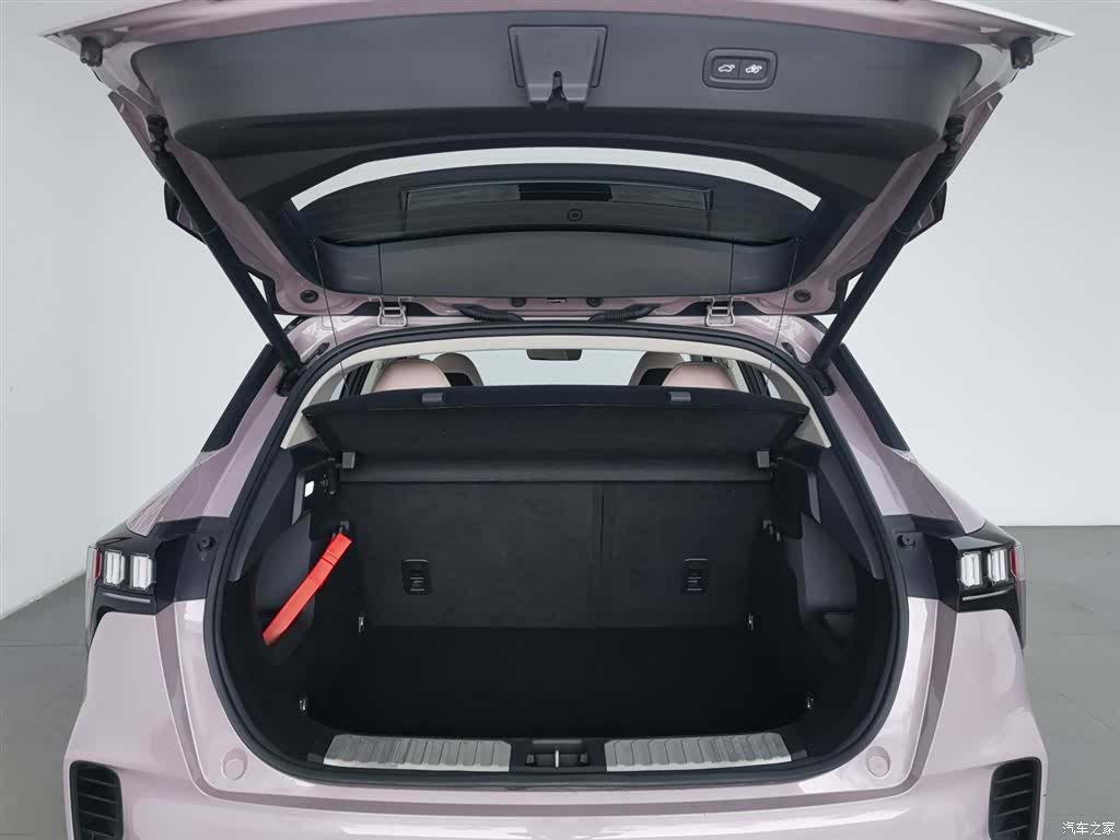 Lynk & Co 02, 2022 16