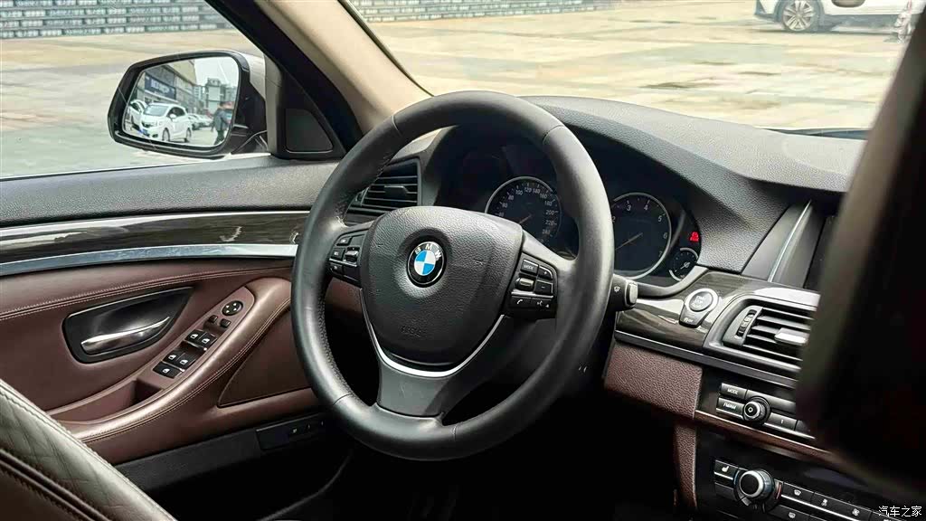 BMW 5 Series, 2016 15