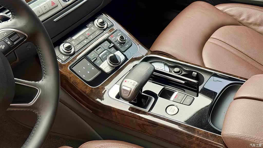 Audi A8L, 2014 10