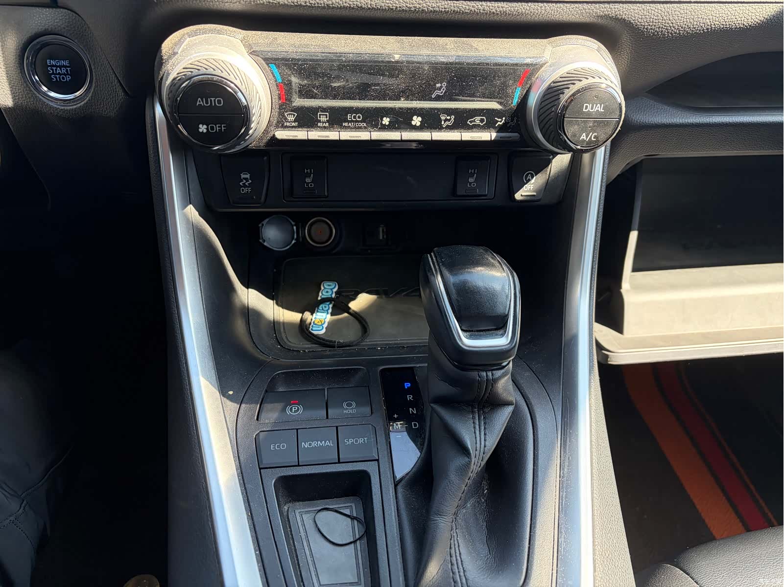 Toyota RAV4, 2021 7