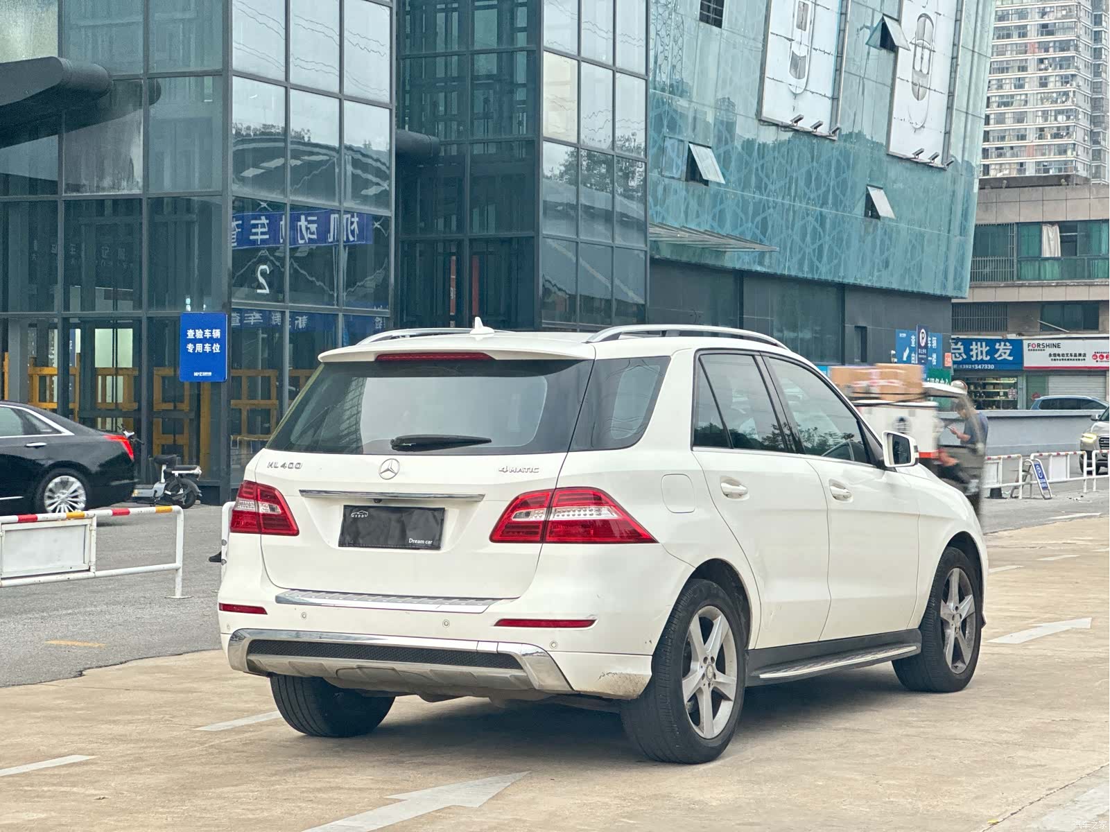 Mercedes-Benz M-Class, 2015 11