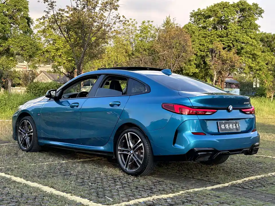 BMW 2 series