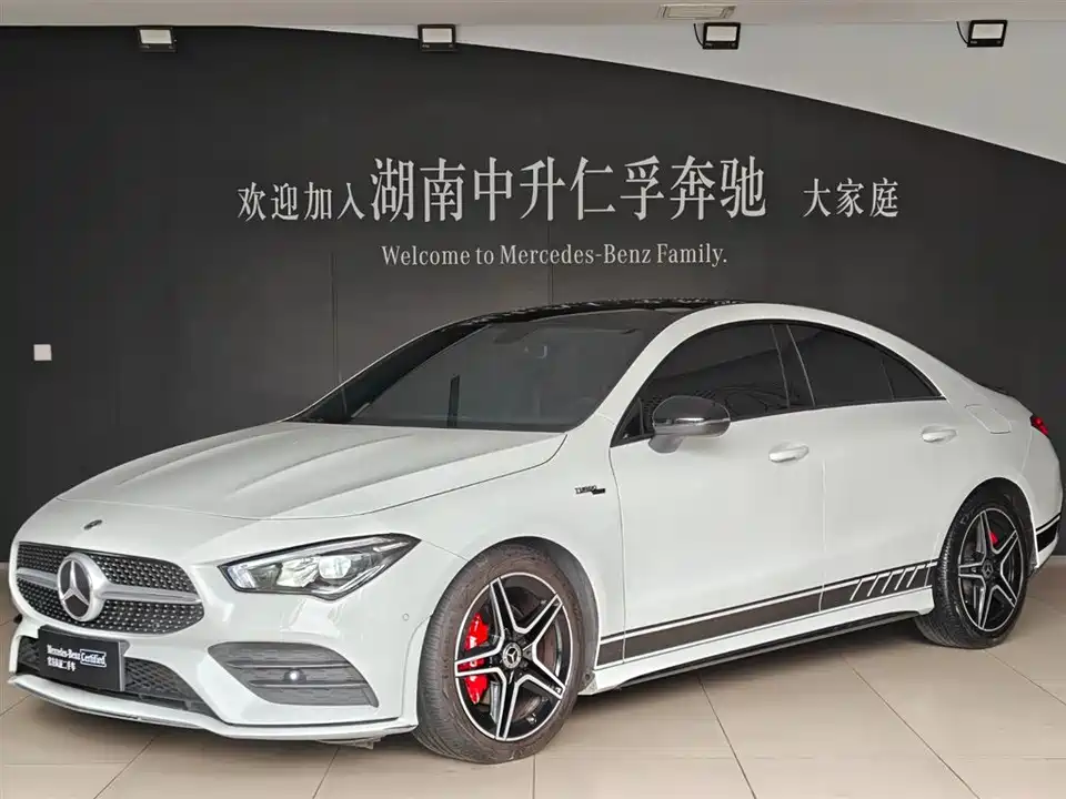Mercedes-Benz CLA