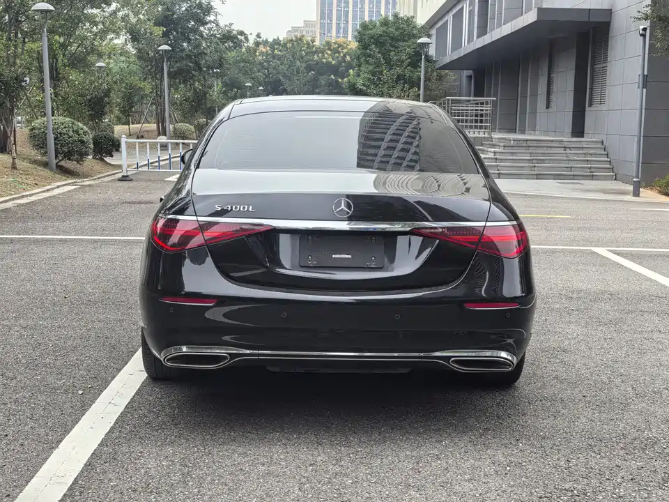 Mercedes-Benz S-class Mercedes-Benz S-class