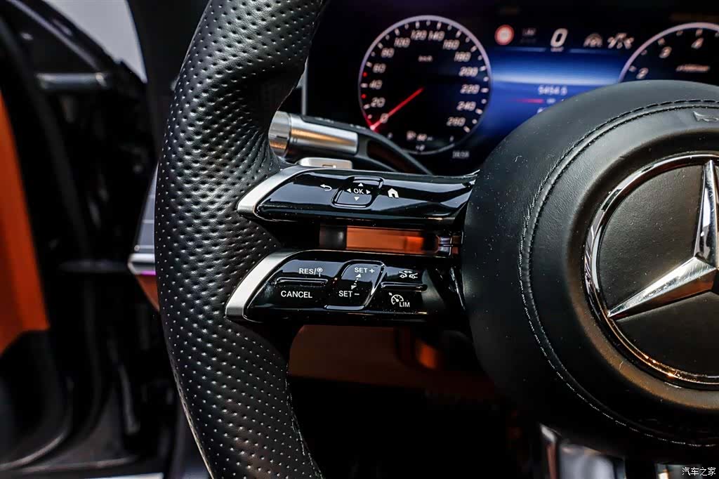 Mercedes-Benz S-Class, 2023 30
