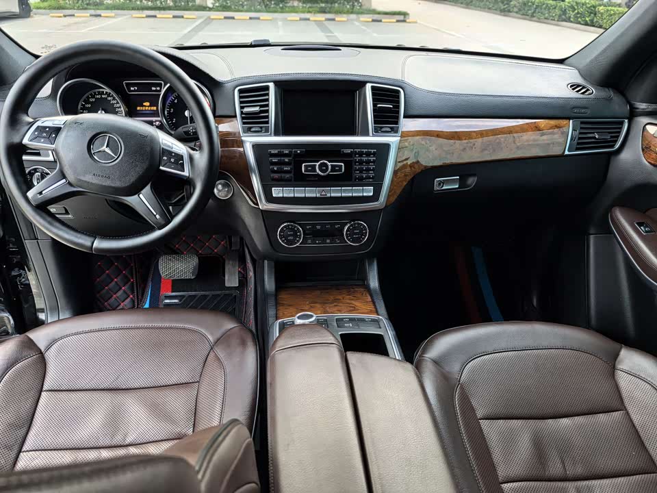 Mercedes-Benz GL grade