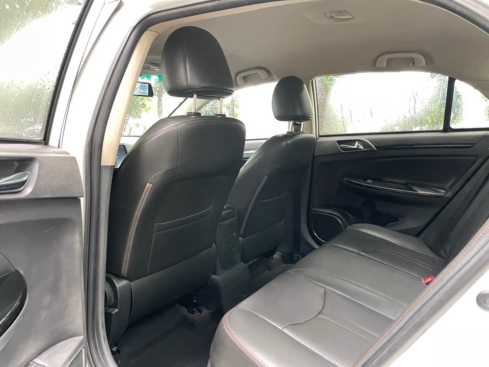 BYD e5 BYD e5