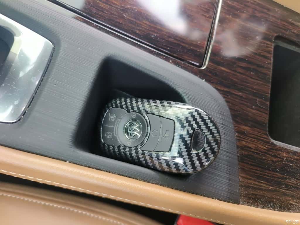 Buick LaCrosse, 2018 12