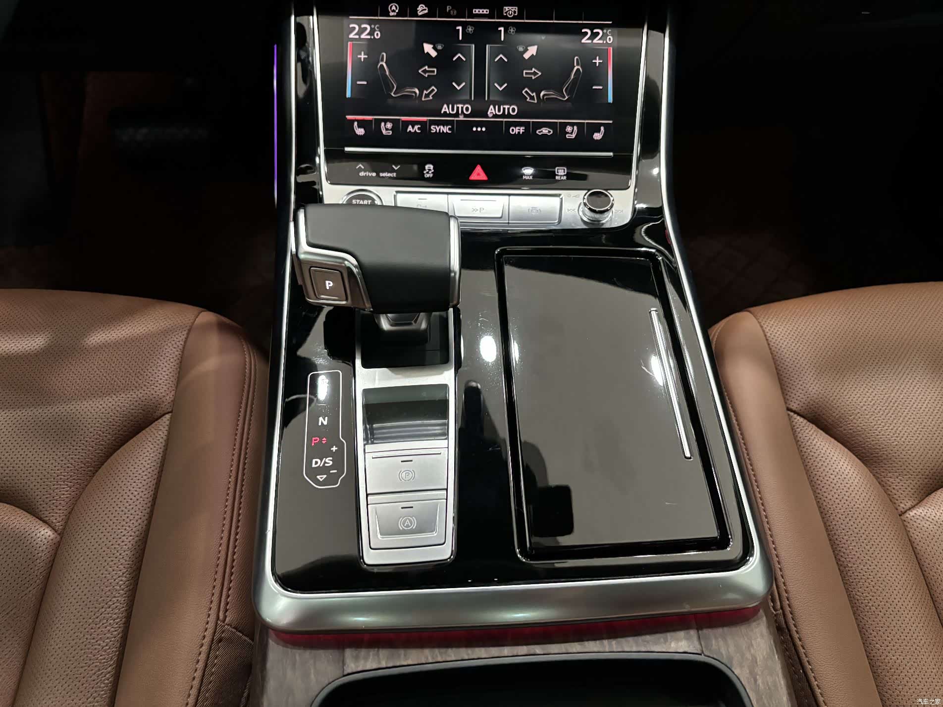 Audi Q7, 2022 20
