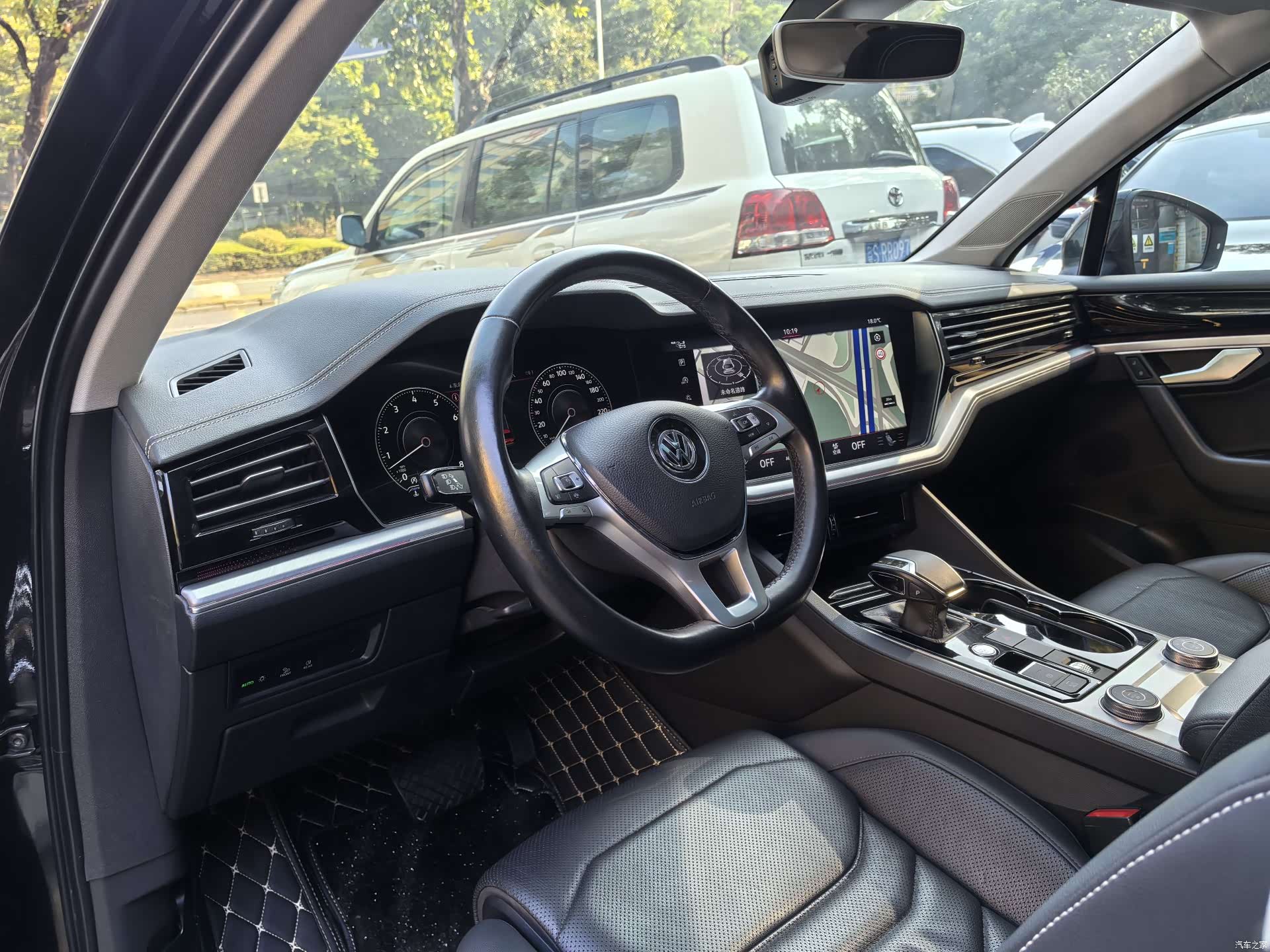 Volkswagen Touareg, 2020 16