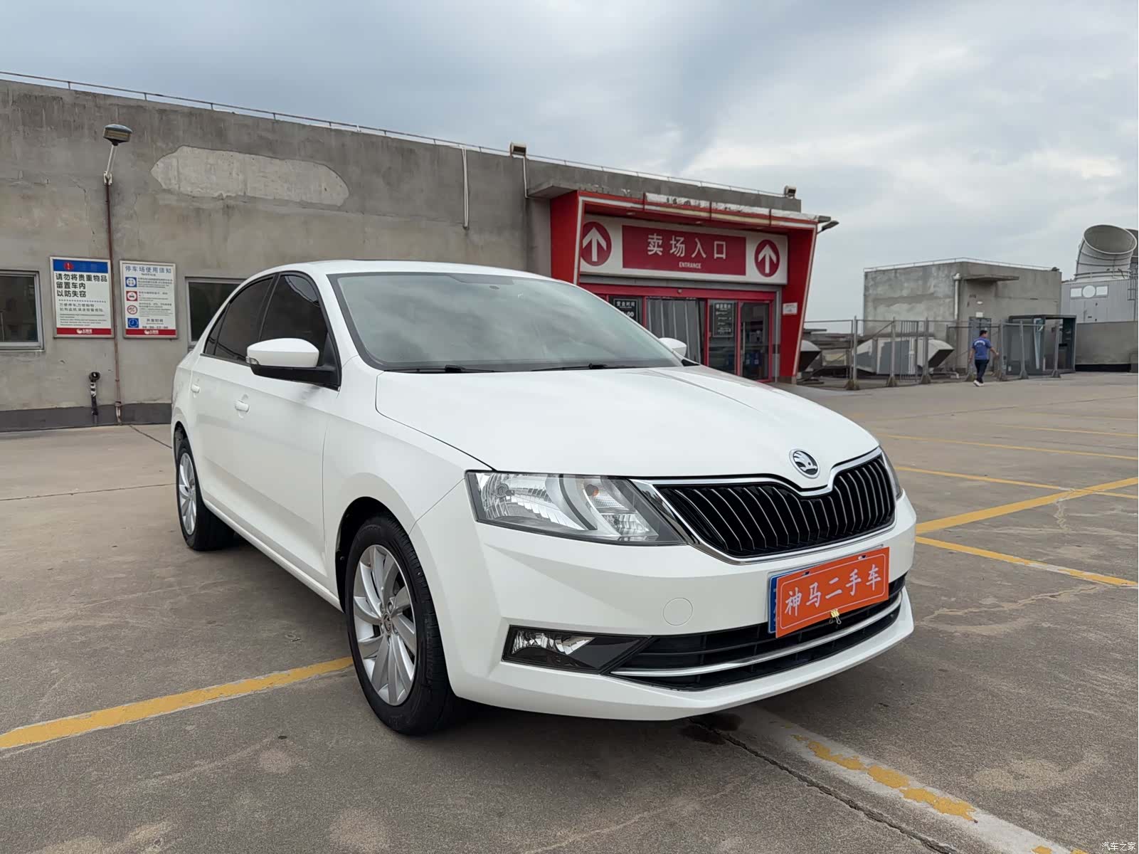Skoda Rapid, 2018 3
