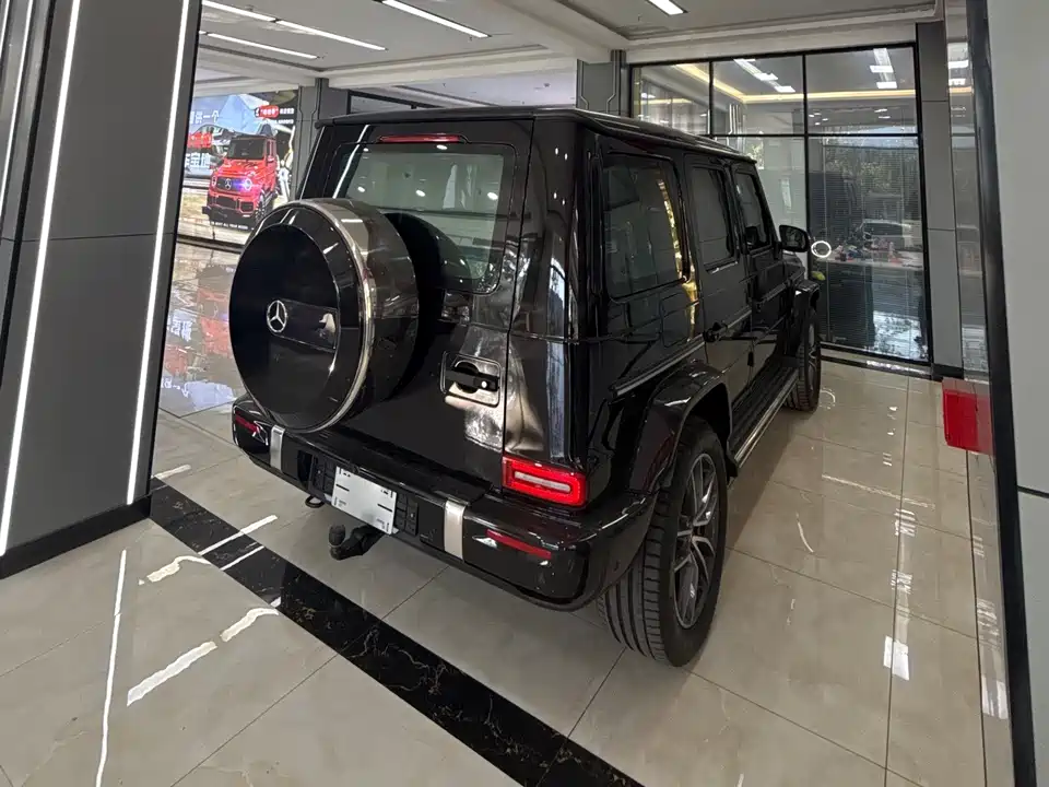 Mercedes-Benz G-class