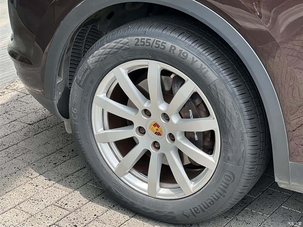 Porsche Cayenne, 2018 8
