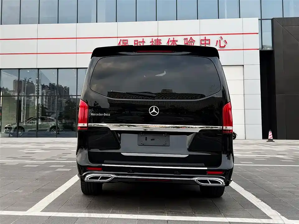 Mercedes-Benz V-class