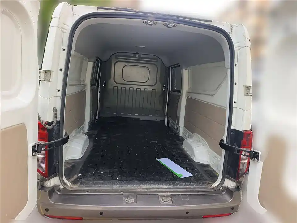 Changan Kuayue Cross Star V5