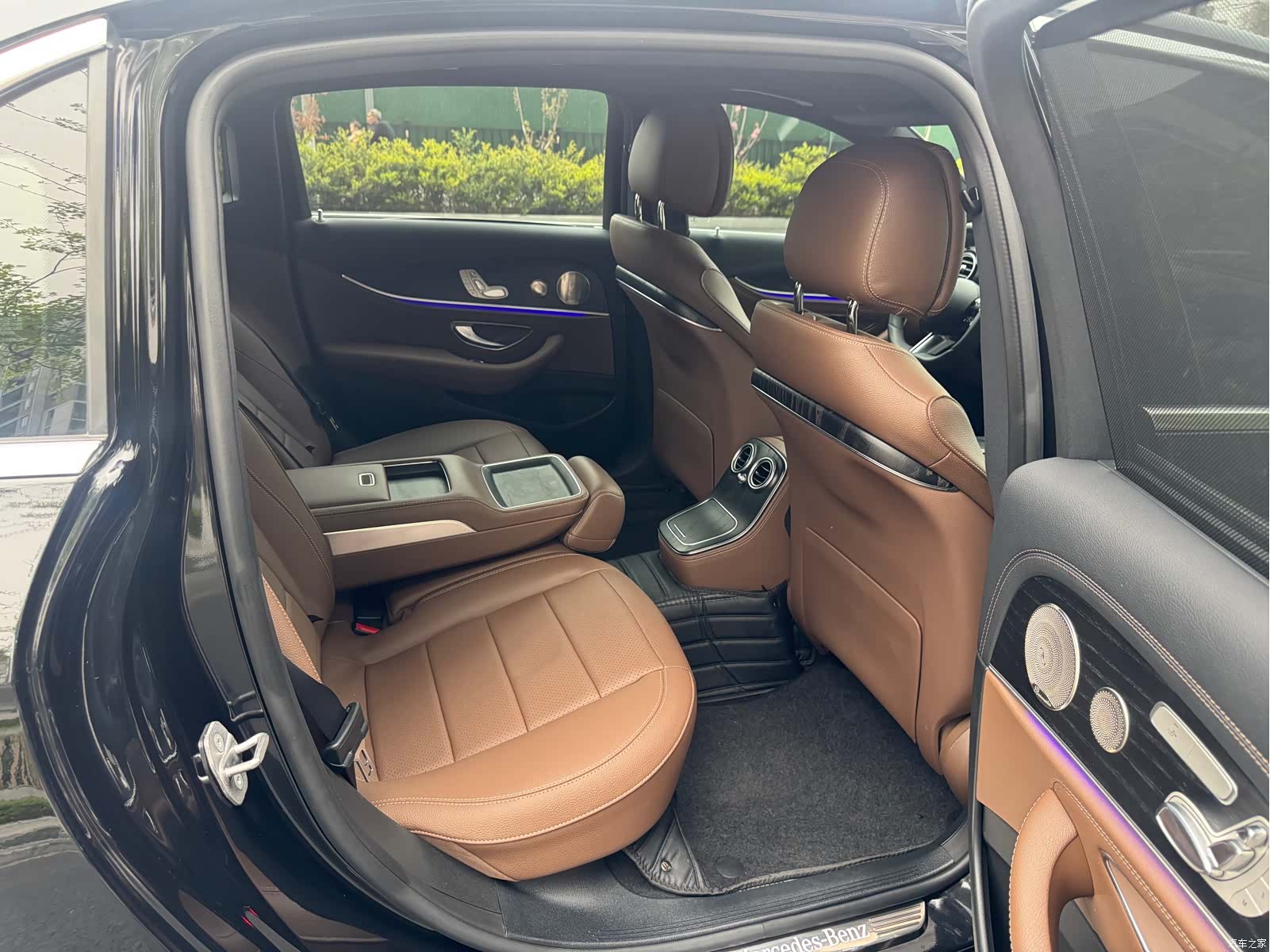 Mercedes-Benz E-Class, 2022 18