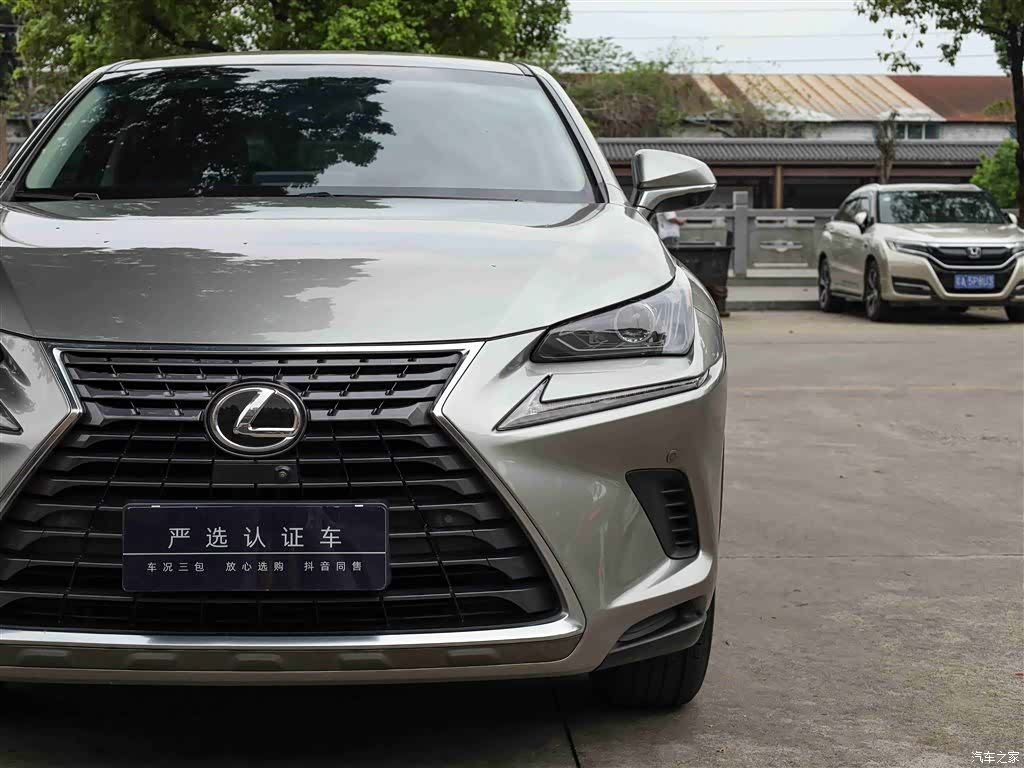 Lexus NX, 2018 22