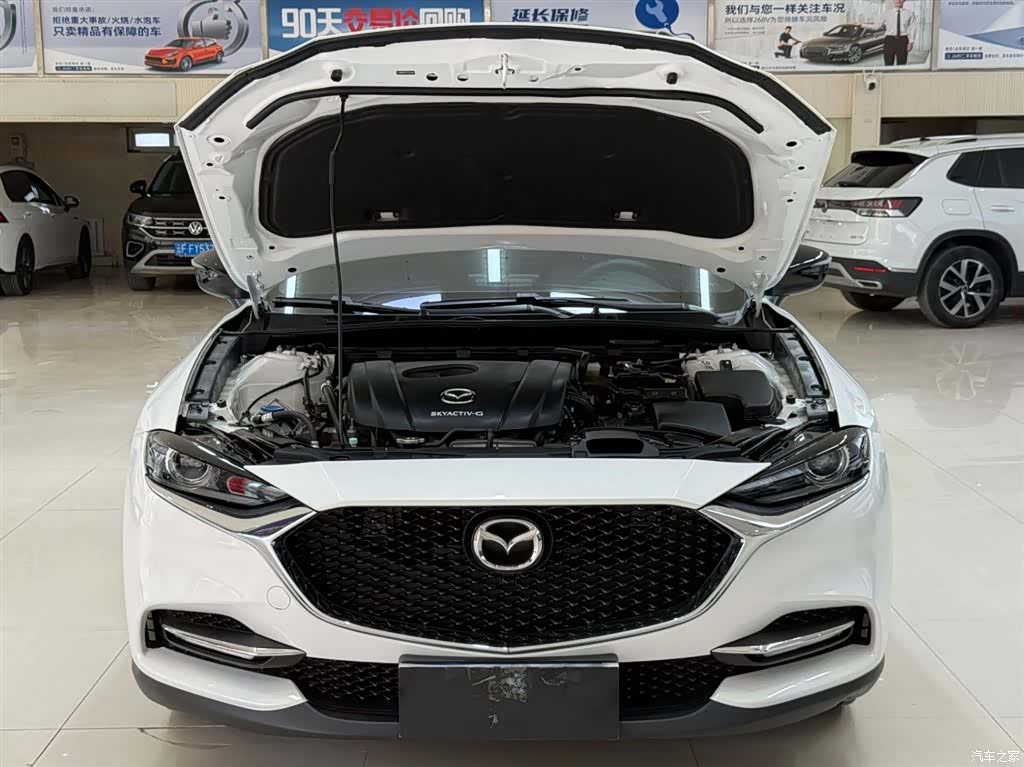 Mazda CX-4, 2023 7