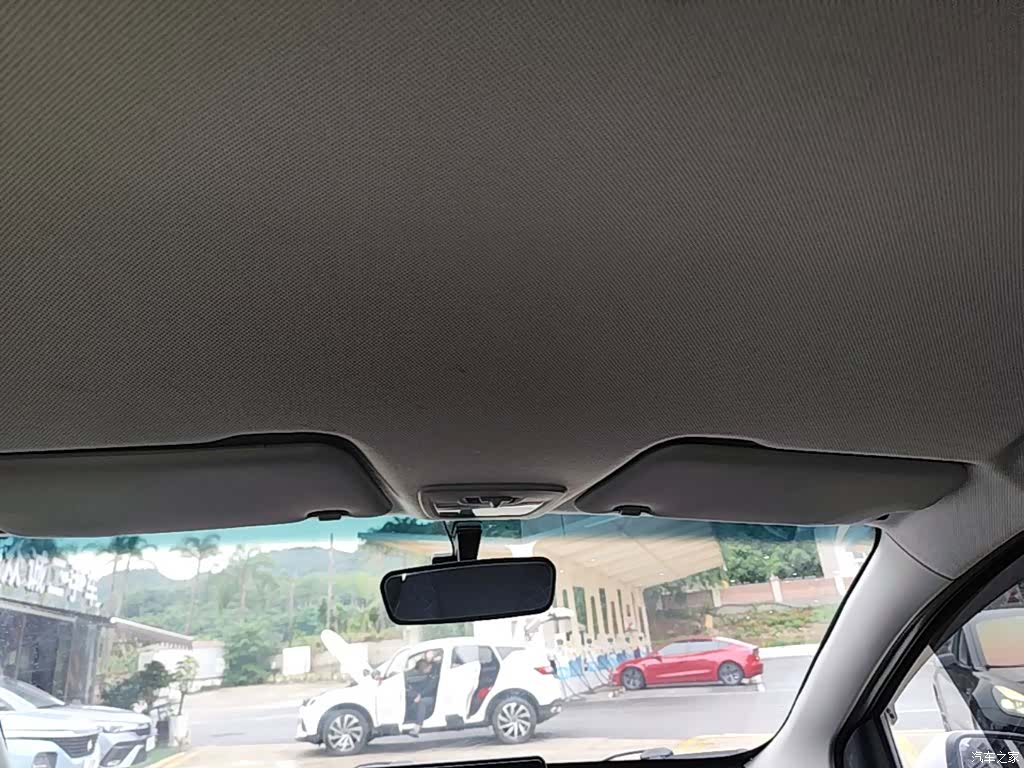 Wuling 310, 2021 18