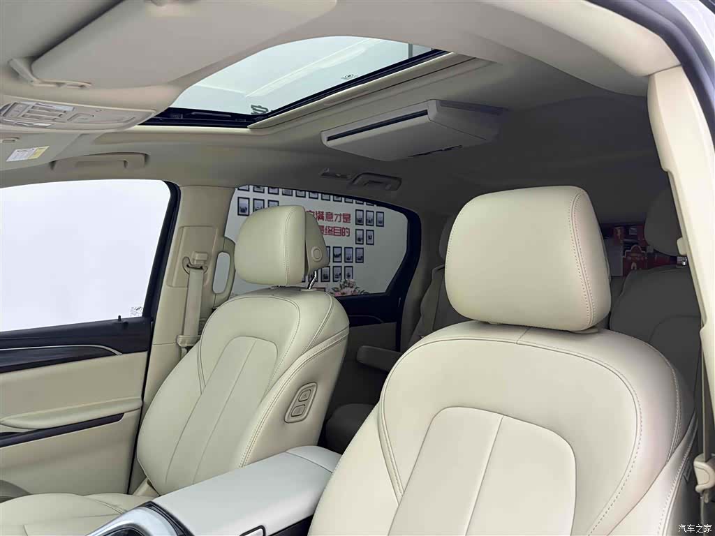 Buick GL8, 2022 27