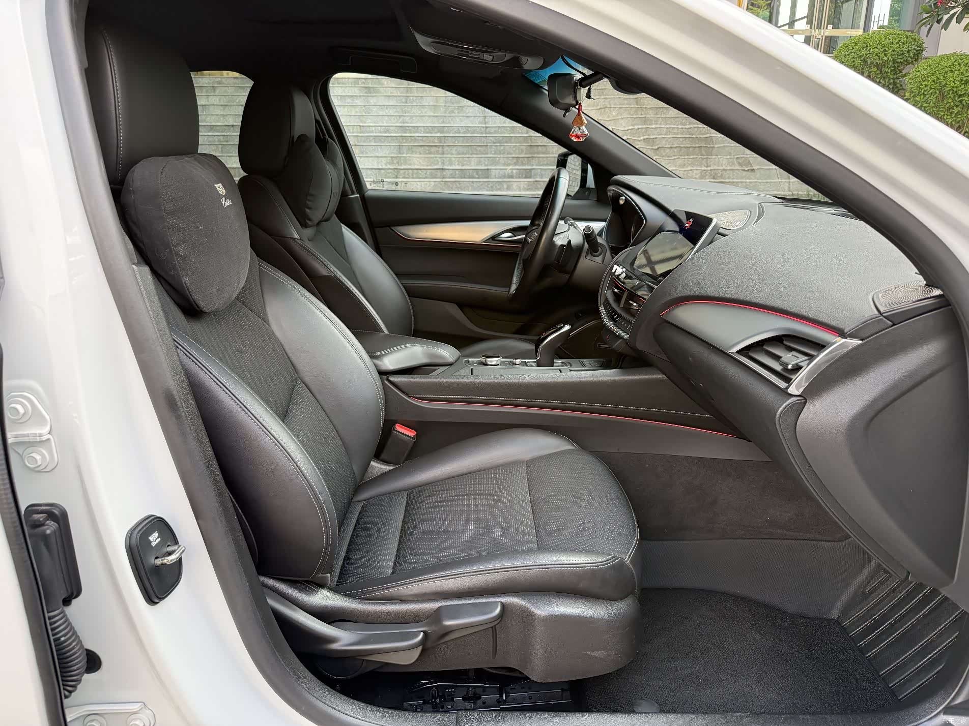 Cadillac CT5, 2021 14