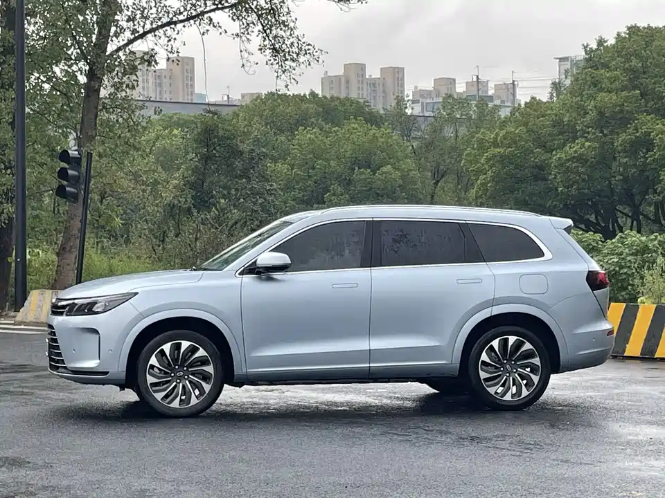 AITO Ask the world M7