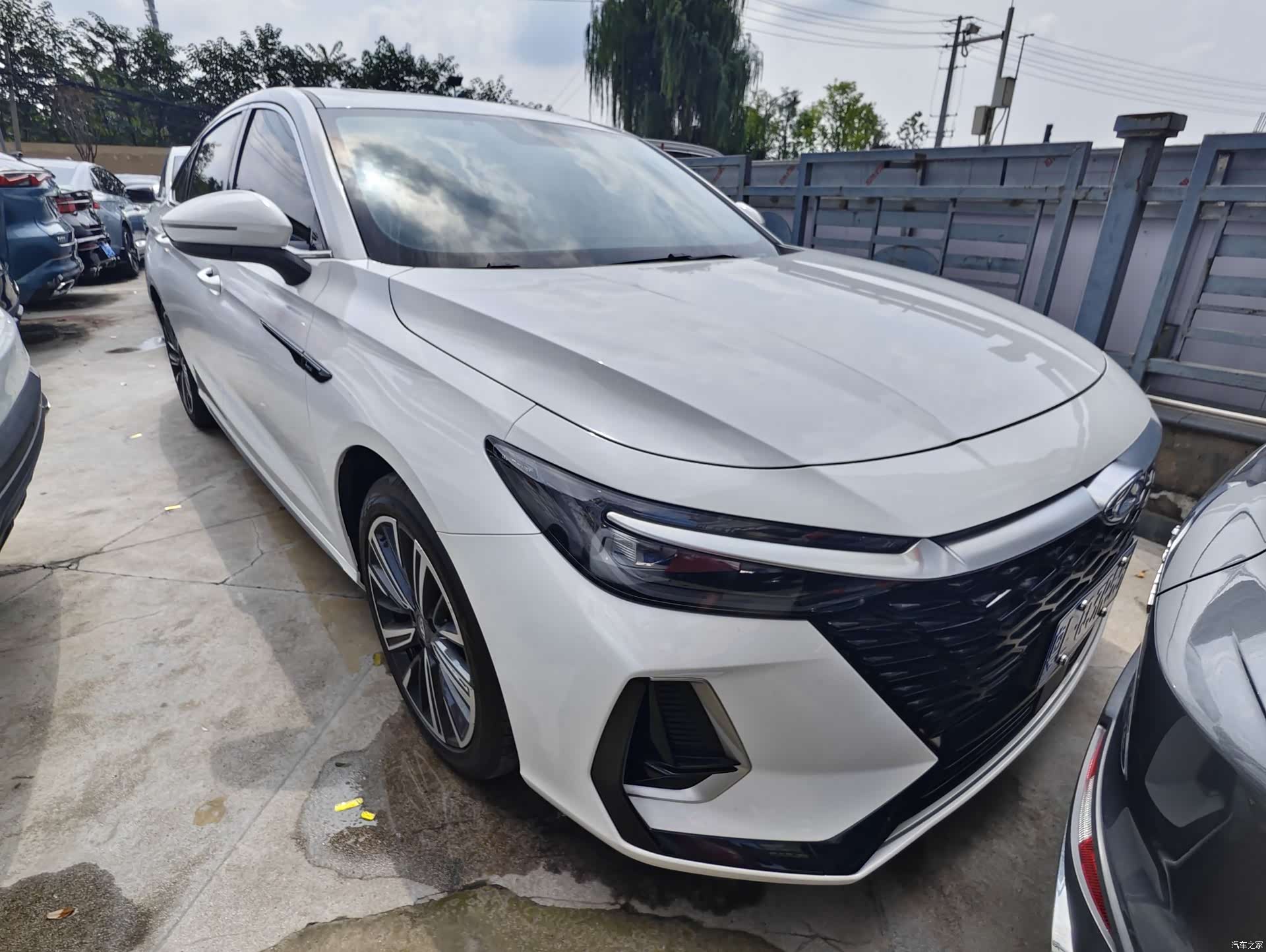 Chery Arrizo 8, 2023 2
