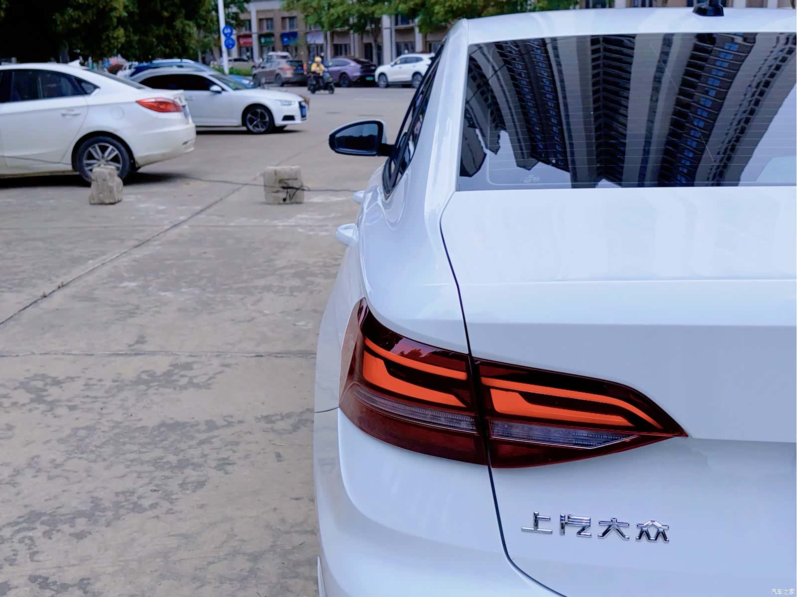 Volkswagen Lavida, 2023 10